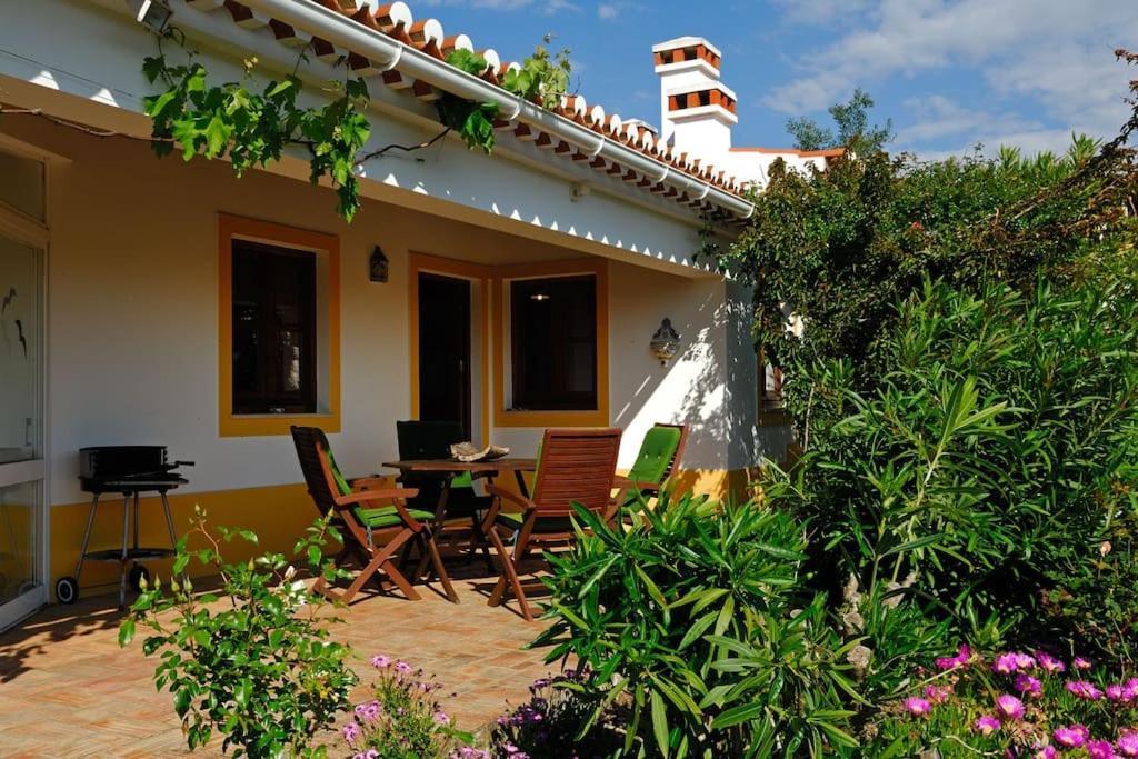 Vale Do Guizo: Casa Poente On The Contryside, Close By The Sea. 阿尔热祖尔 外观 照片